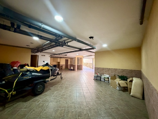 Image No.40-4 Bed Villa for sale