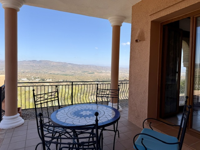 Image No.43-3 Bed Villa for sale