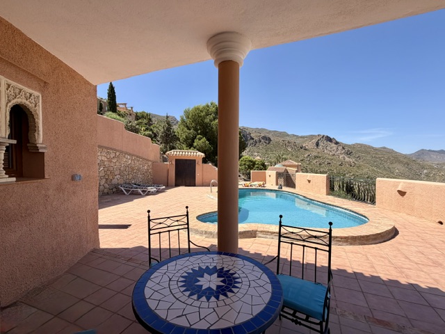 Image No.5-3 Bed Villa for sale