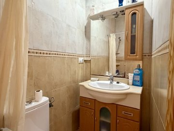 15261651332