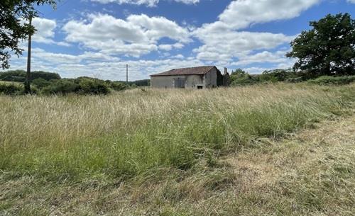 Image No.10-4 Bed Country House for sale