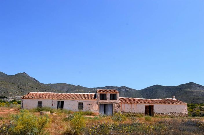 Image No.2-4 Bed Cortijo for sale