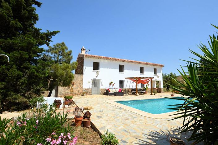 Image No.3-Cortijo con 5 dormitorios en venta