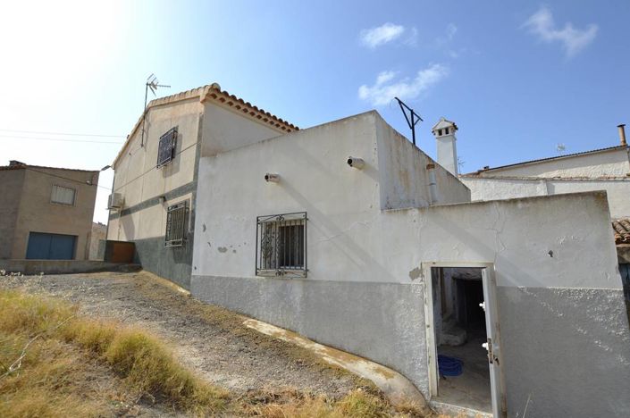 Image No.6-5 Bed Townhouse for sale