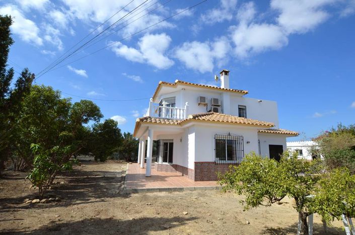Image No.2-Villa de 4 chambres à vendre à Cuevas del Almanzora