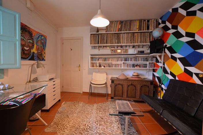 Image No.41-6 Bed Country House for sale