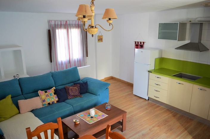 Image No.4-1 Bed Townhouse for sale