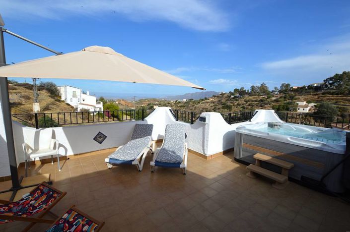 Image No.3-3 Bed Townhouse for sale