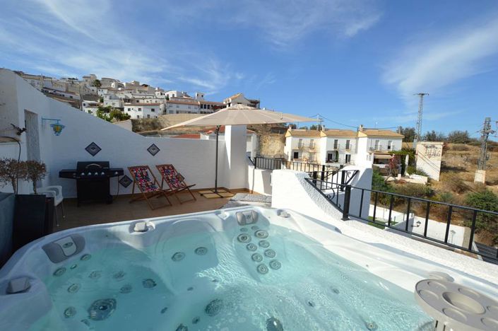Image No.4-3 Bed Townhouse for sale