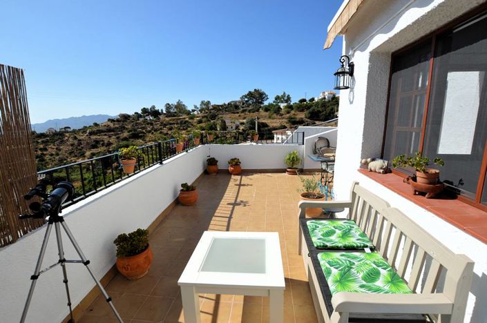 Image No.9-3 Bed Townhouse for sale