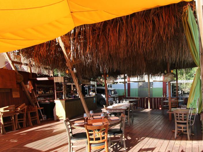 Image No.4-3 Bed Restaurant for sale