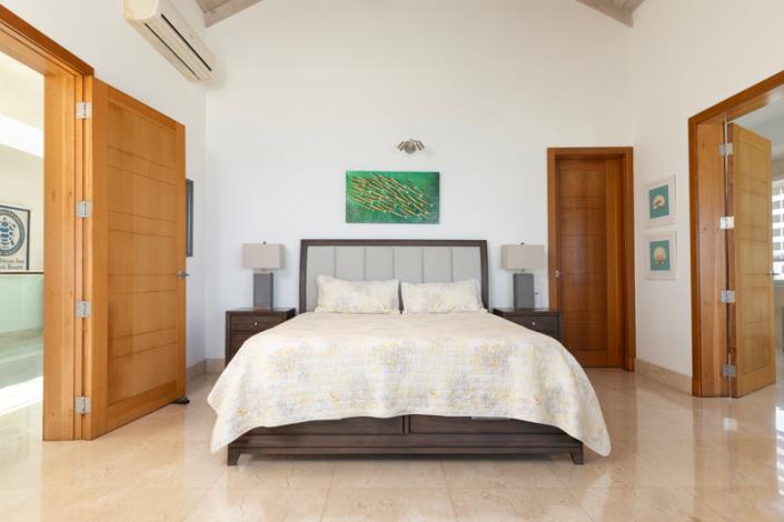 Image No.27-4 Bed Villa for sale