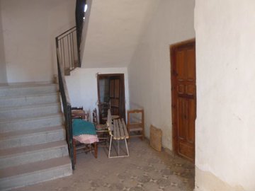 v2928261