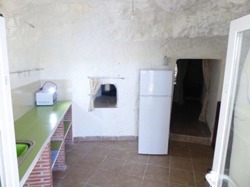v2950248