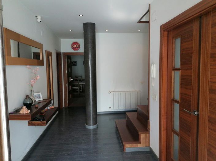 Image No.6-3 Bed Property for sale