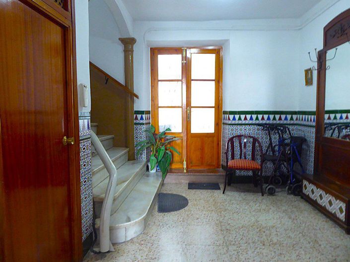 Image No.6-3 Bed Property for sale