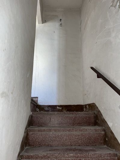 Image No.12-3 Bed Property for sale