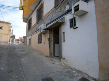 v1440258