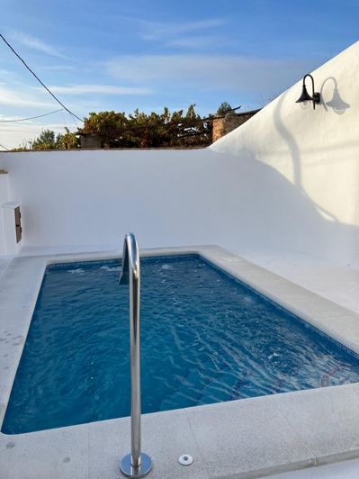 Image No.6-3 Bed House for sale