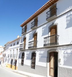 v3158-rusticom-stately-home-benamaurel002