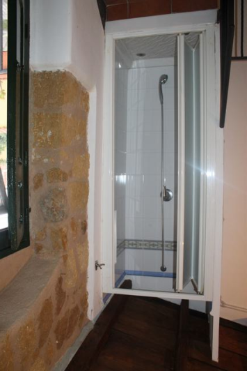 Image No.7-1 Bed House for sale