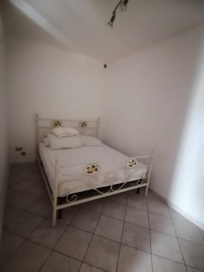 Image No.6-2 Bed House for sale