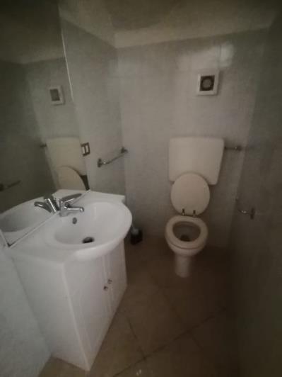 Image No.11-2 Bed House for sale