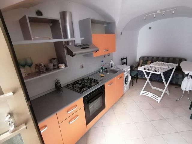 Image No.13-2 Bed House for sale