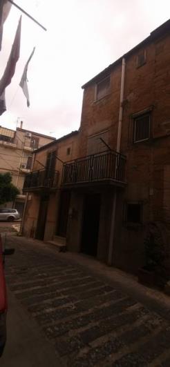 Image No.30-3 Bed House for sale