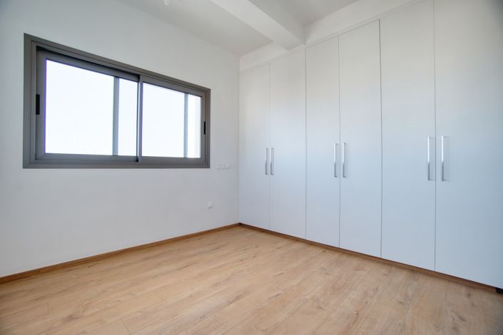 Image No.6-4 Bed Penthouse for sale