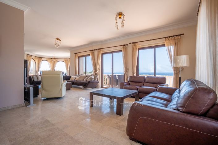 Image No.9-5 Bed Villa for sale