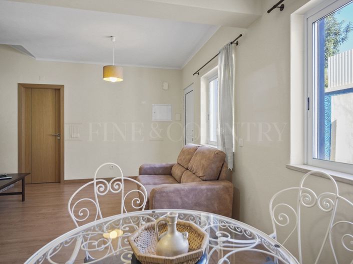 Image No.10-3 Bed Townhouse for sale