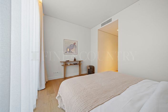 Image No.21-2 Bed Apartment for sale