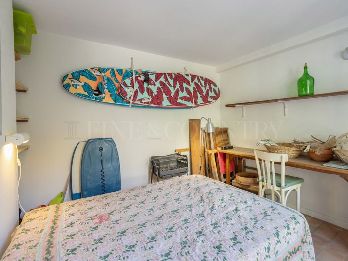 Image No.27-2 Bed Townhouse for sale