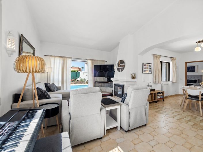 Image No.8-Propriété de 2 chambres à vendre