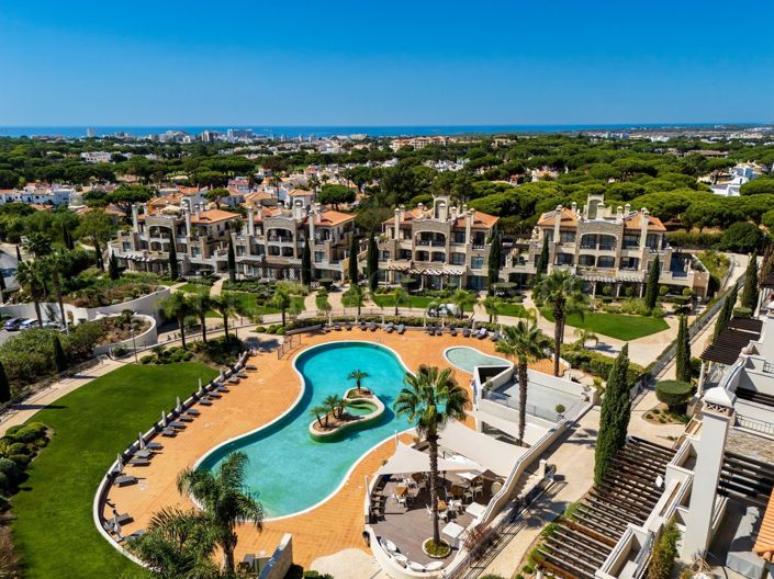 Vilamoura - Luxury 2-bedroom apartment with pool and terrace