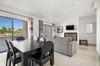 2104-385665-53692adbb4d7b8272cdc4cb7055921f49