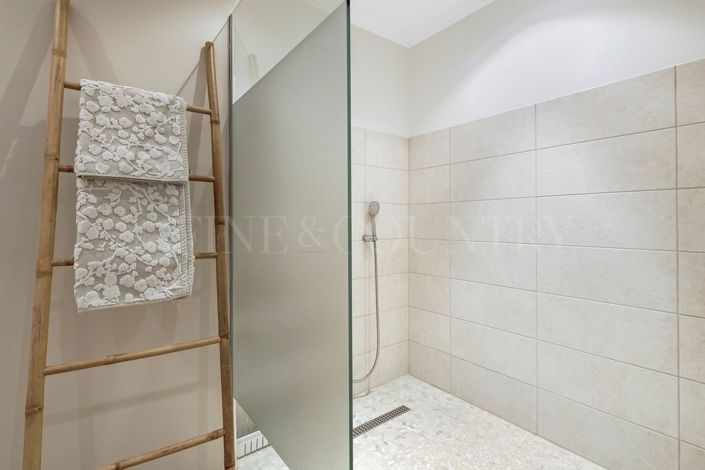 Image No.46-3 Bed Townhouse for sale