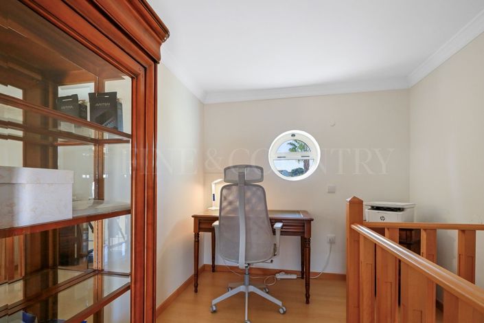 Image No.48-3 Bed Townhouse for sale