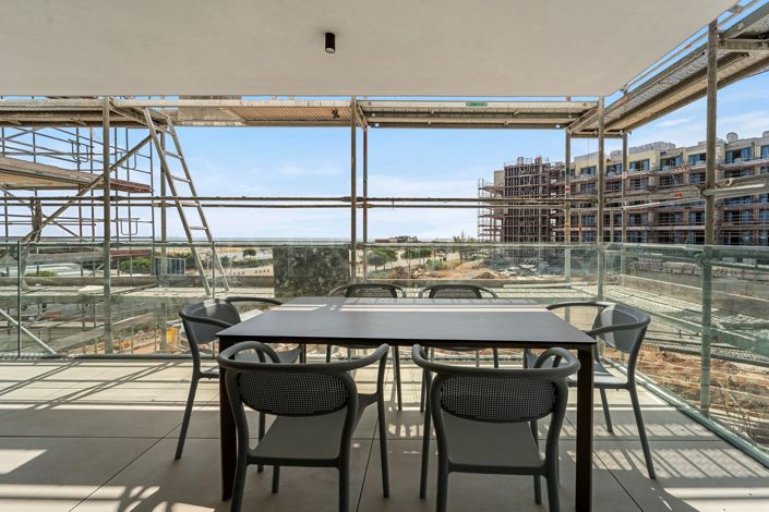 Image No.29-2 Bed Apartment for sale