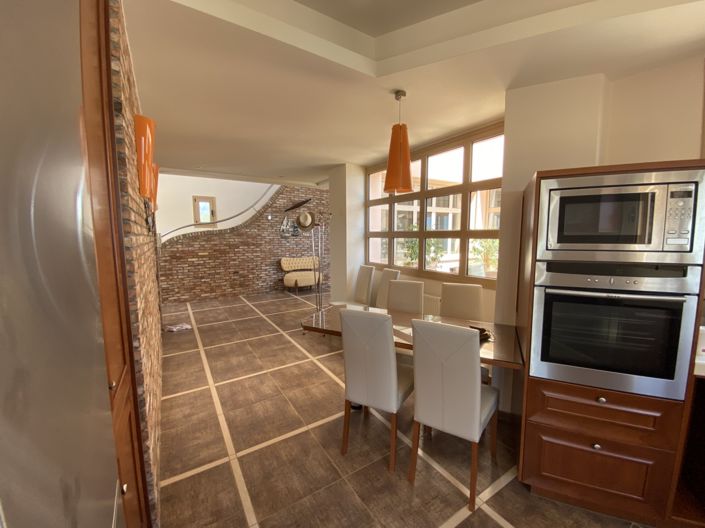 Image No.25-6 Bed Villa for sale