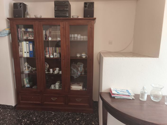 Image No.40-2 Bed House for sale