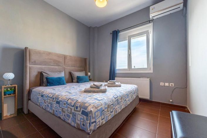 Image No.11-2 Bed House for sale
