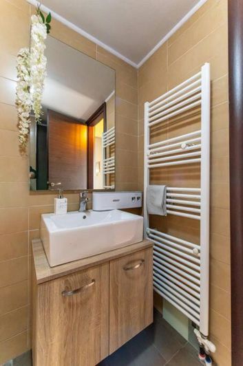 Image No.18-2 Bed House for sale