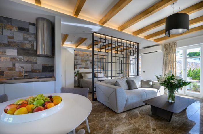 Image No.27-6 Bed Villa for sale