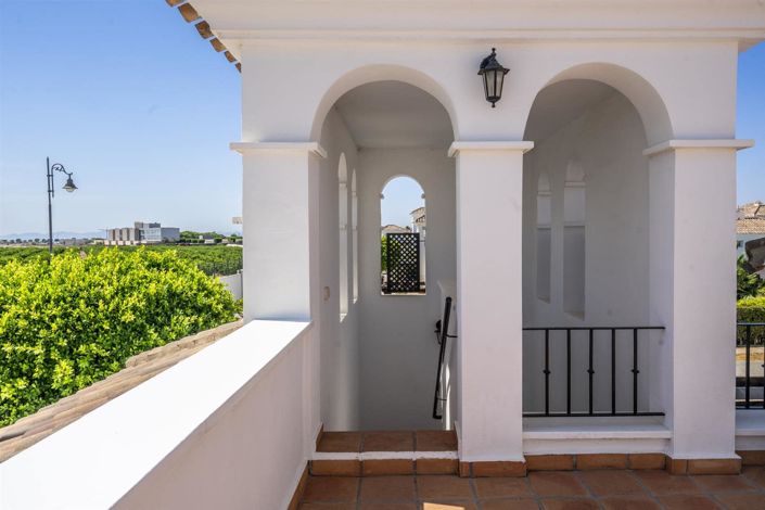 Image No.29-2 Bed Villa for sale