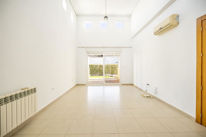 Image No.11-2 Bed Villa for sale