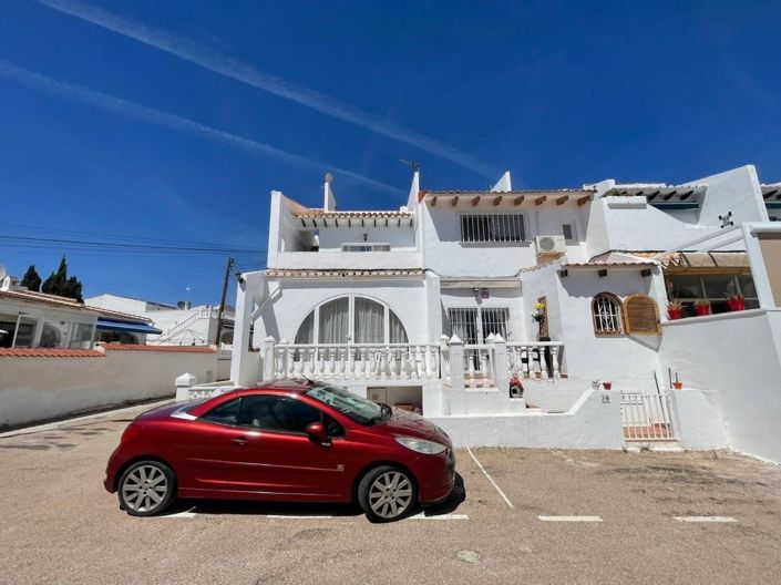 Image No.3-2 Bed Townhouse for sale