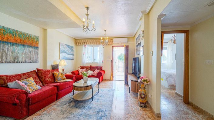 Image No.8-3 Bed Townhouse for sale
