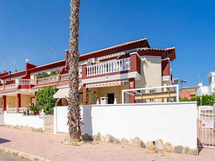 Image No.2-3 Bed Townhouse for sale